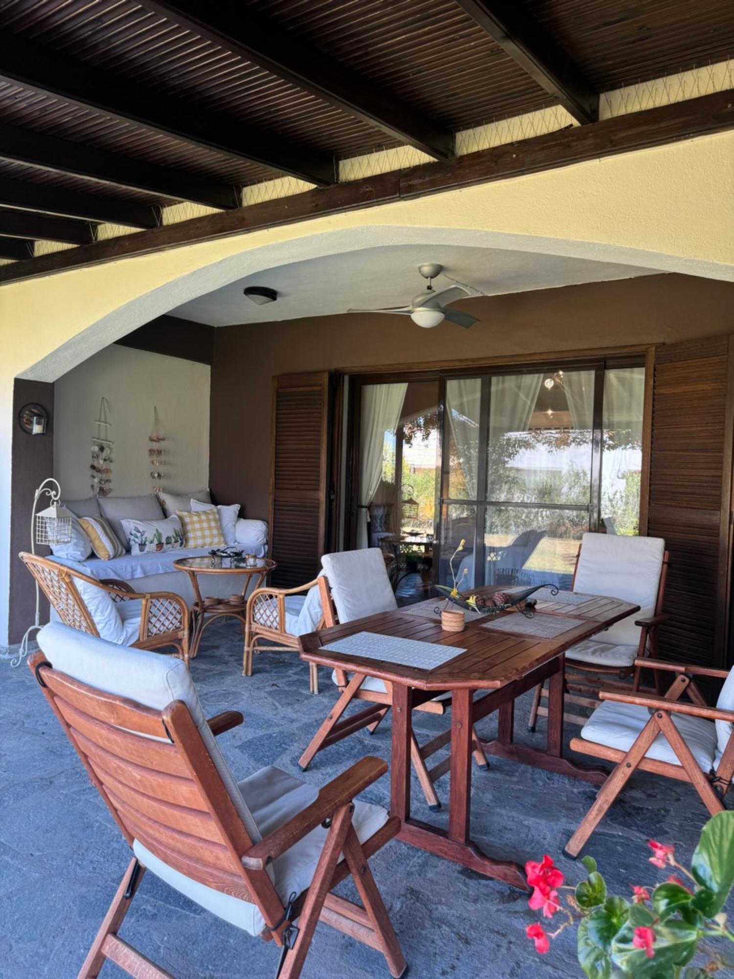 Eirinis House Villa Посиди Екстериор снимка